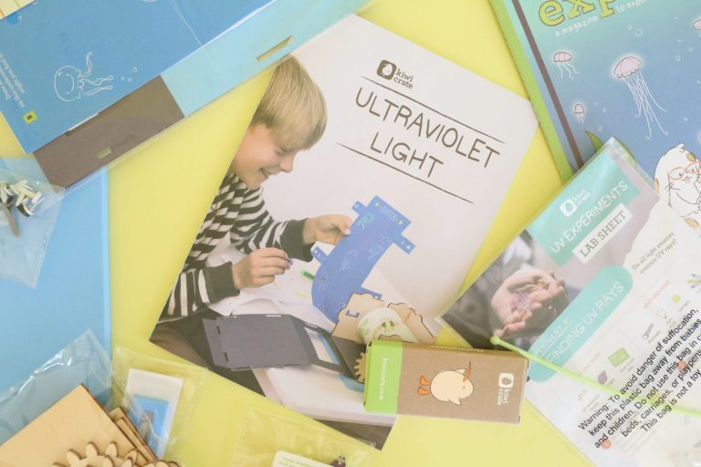 A Year of Boxes™ | KiwiCo Review October 2017 - A Year of Boxes™