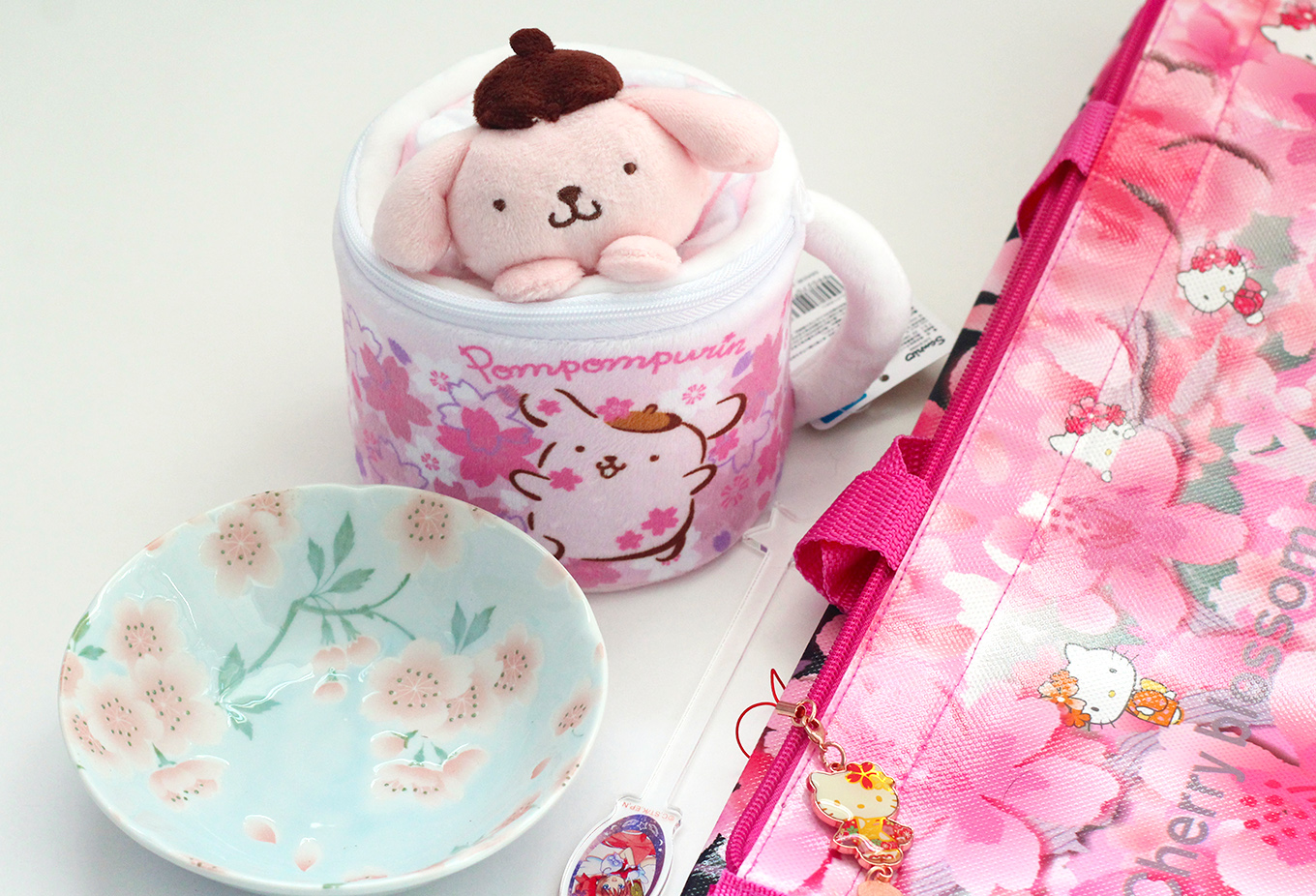 Spring 2022 Sanrio Store Japan Must Haves - YumeTwins: The Monthly Kawaii  Subscription Box Straight from Tokyo to Your Door!